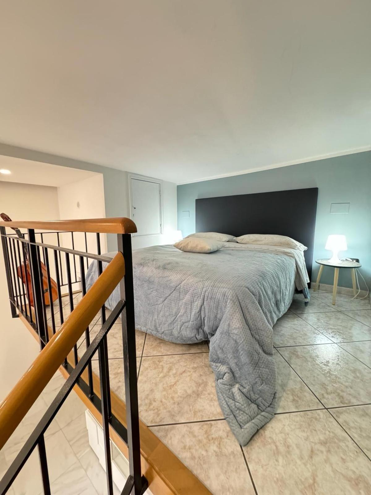 Tommy'S Apartment 庞贝 外观 照片